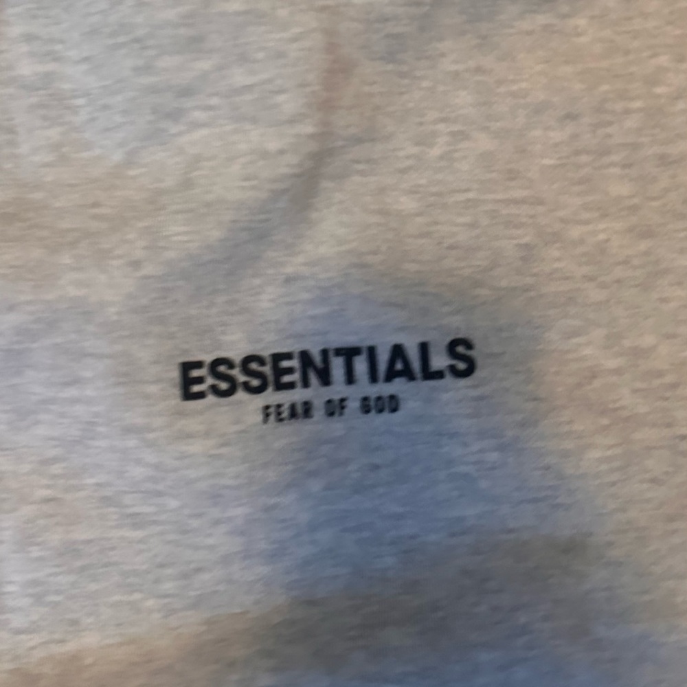 Essentials crew neck - Picture 5 of 6